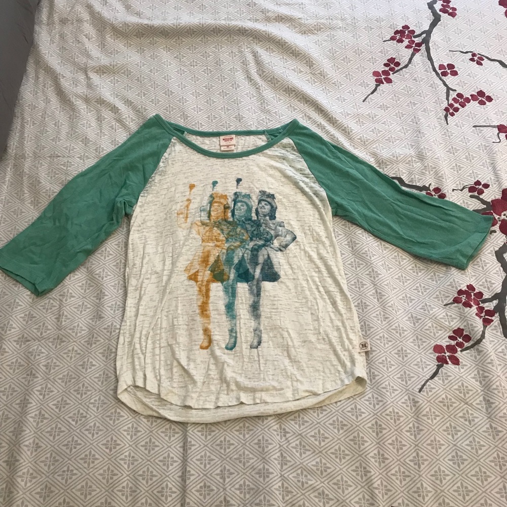 Mossimo Quarter Length T-shirt